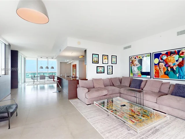 900 Biscayne Blvd # 5701, Miami FL 33132