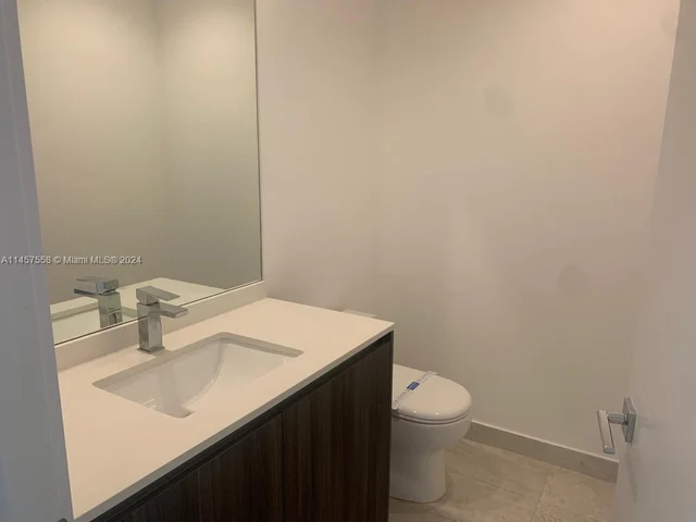 488 NE 18th St # 517, Miami FL 33132