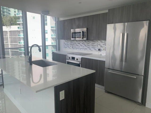 488 NE 18th St # 517, Miami FL 33132