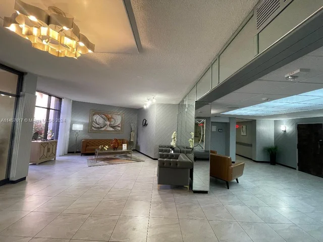 1400 Saint Charles Pl # A, Pembroke Pines FL 33026