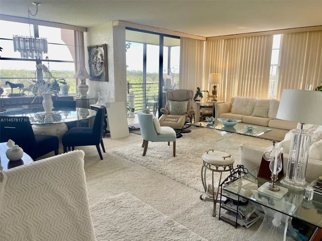 1400 Saint Charles Pl # A, Pembroke Pines FL 33026