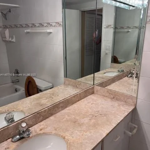 3725 S Ocean Dr # 1411, Hollywood FL 33019