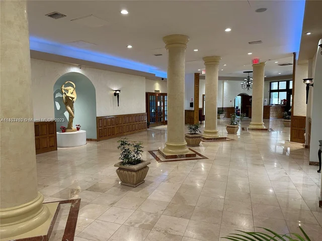 3725 S Ocean Dr # 1411, Hollywood FL 33019