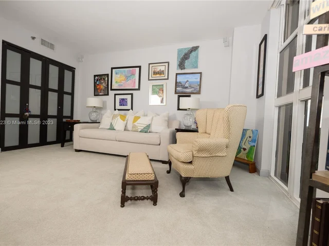 2000 Towerside Ter # 901, Miami FL 33138