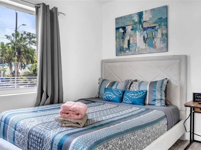 231 NW 44th St # 231, Miami FL 33127