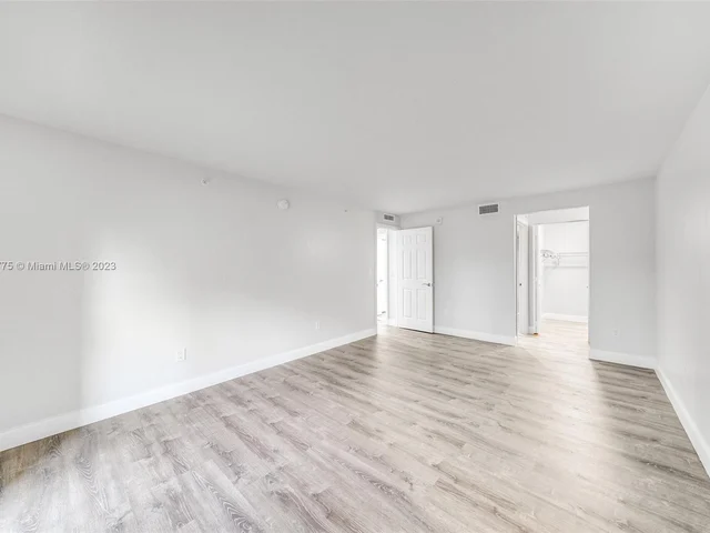 4120 NW 88th Ave # 106, Coral Springs FL 33065