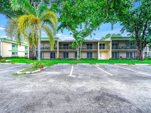 4120 NW 88th Ave # 106, Coral Springs FL 33065