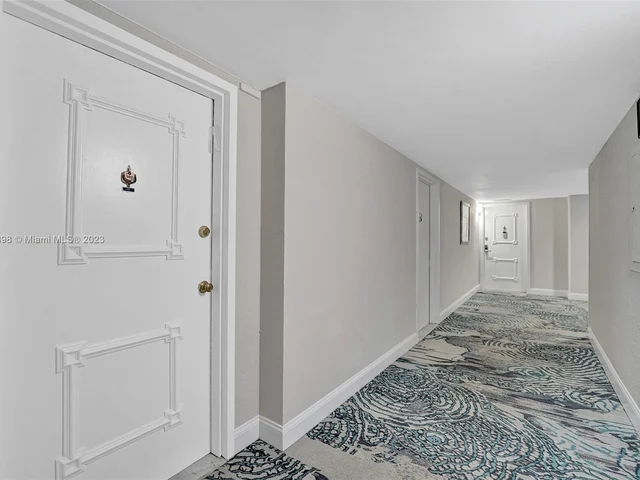 3140 S Ocean Dr # 1102, Hallandale Beach FL 33009