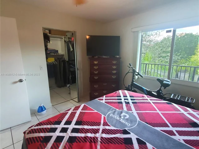 1200 SW 125th Ave # 315L, Pembroke Pines FL 33027