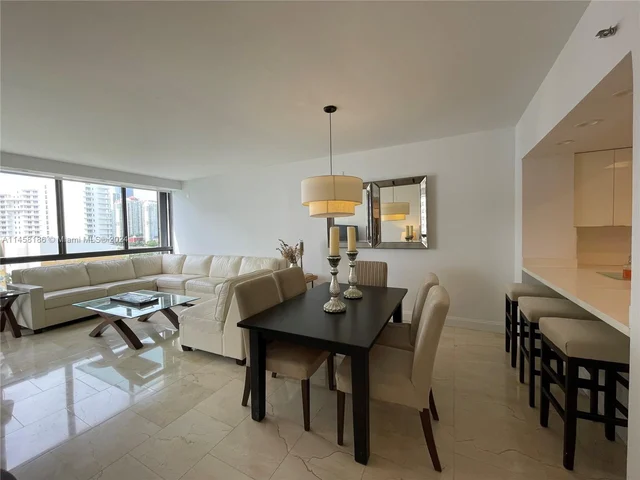 520 Brickell Key Dr # A1003, Miami FL 33131