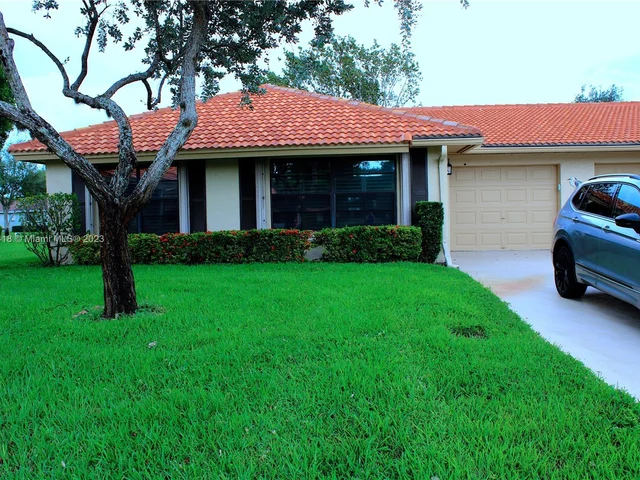 4510 Nutmeg Tree Ln # A, Boynton Beach FL 33436