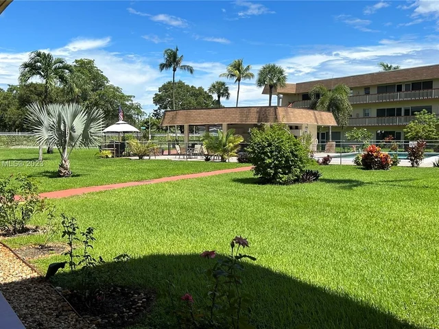 5300 Washington St # T120, Hollywood FL 33021