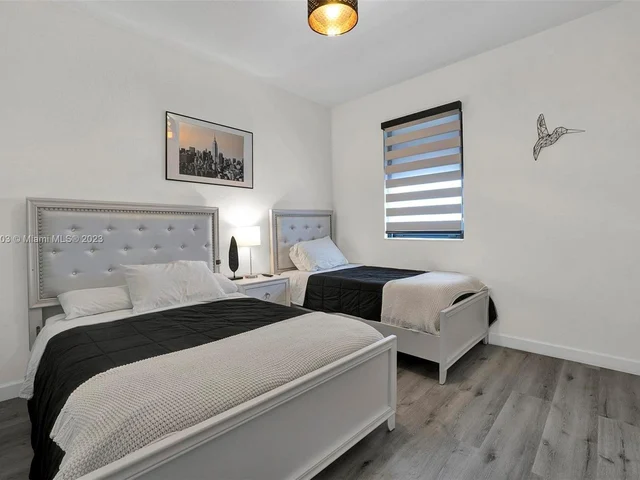 28458 SW 133rd Ct, Homestead FL 33033