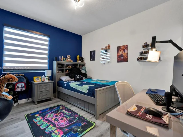 28458 SW 133rd Ct, Homestead FL 33033