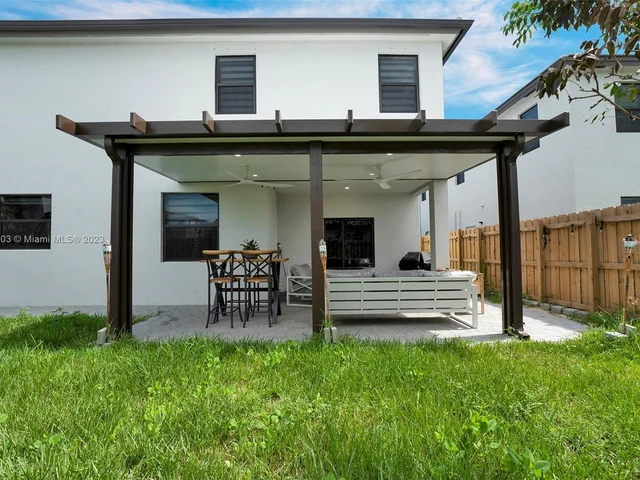 28458 SW 133rd Ct, Homestead FL 33033