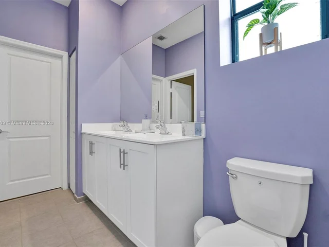 28458 SW 133rd Ct, Homestead FL 33033