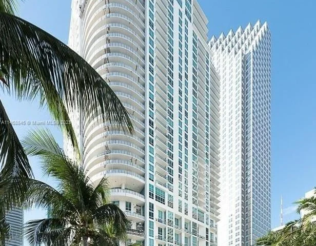 300 S Biscayne Blvd # 626, Miami FL 33131