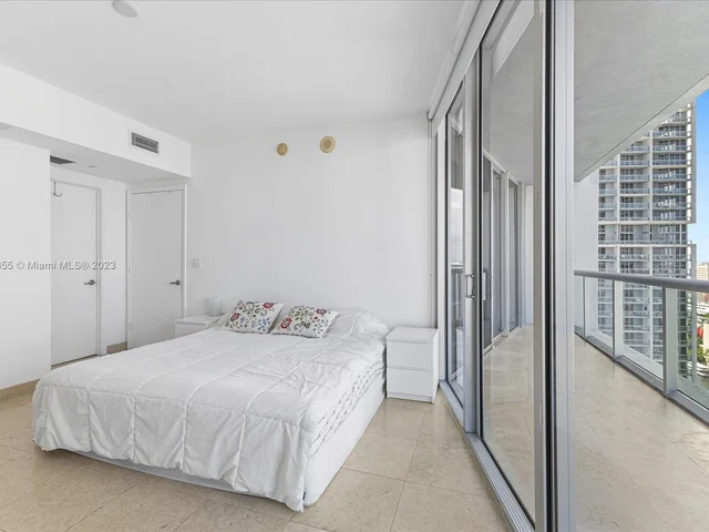 495 Brickell Ave # 2608, Miami FL 33131