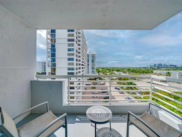 2670 E Sunrise Blvd # 903, Fort Lauderdale FL 33304