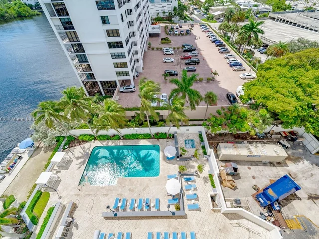 2670 E Sunrise Blvd # 903, Fort Lauderdale FL 33304