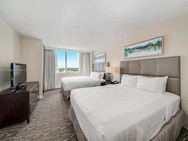 2670 E Sunrise Blvd # 903, Fort Lauderdale FL 33304