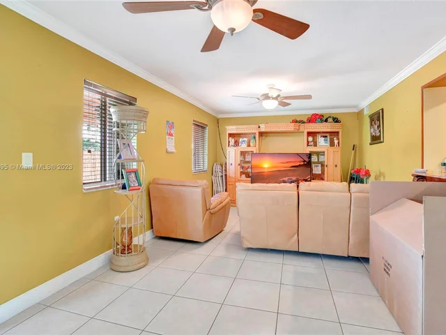 14969 SW 59th St, Miami FL 33193