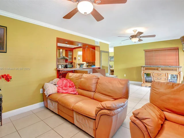 14969 SW 59th St, Miami FL 33193