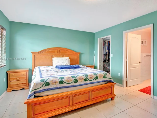 14969 SW 59th St, Miami FL 33193