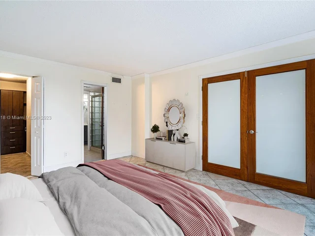 5701 Biscayne Blvd # 401, Miami FL 33137