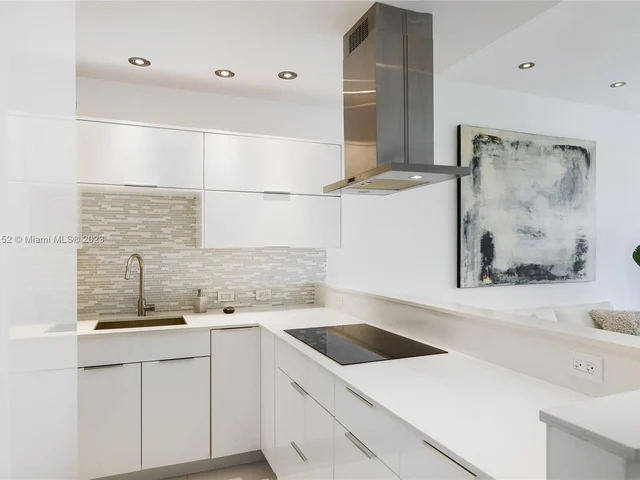 2200 S Ocean Ln # 107, Fort Lauderdale FL 33316