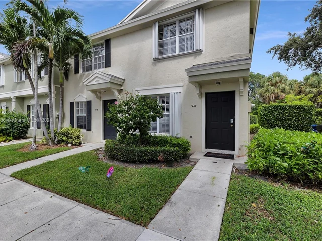 947 Kokomo Key Ln # 947, Delray Beach FL 33483