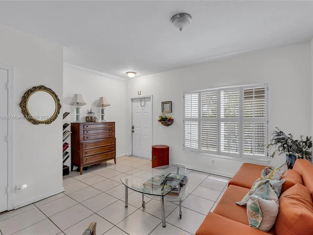 947 Kokomo Key Ln # 947, Delray Beach FL 33483