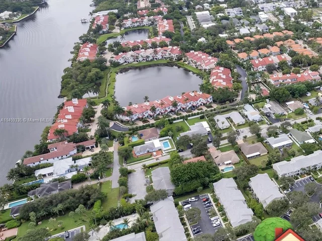 947 Kokomo Key Ln # 947, Delray Beach FL 33483