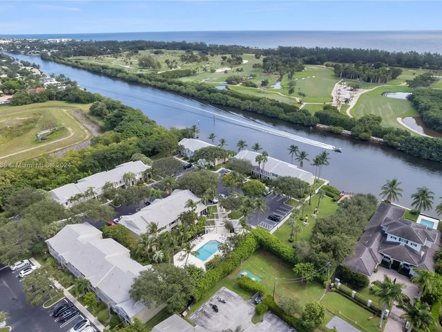 947 Kokomo Key Ln # 947, Delray Beach FL 33483