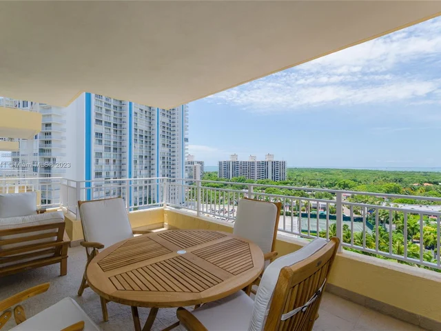 799 Crandon Blvd # 1005, Key Biscayne FL 33149