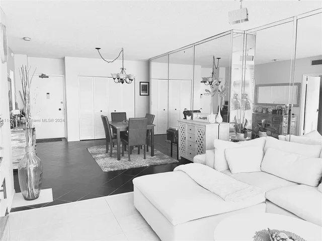 1950 S Ocean Dr # 5D, Hallandale Beach FL 33009