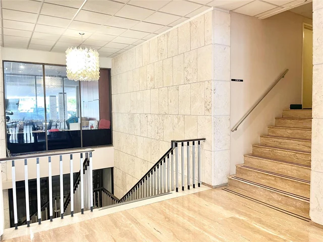 1950 S Ocean Dr # 5D, Hallandale Beach FL 33009