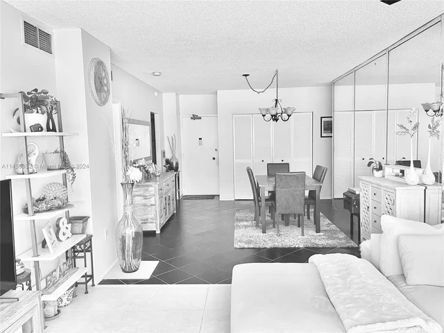1950 S Ocean Dr # 5D, Hallandale Beach FL 33009