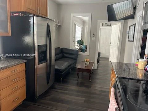 609 N M St, Lake Worth FL 33460