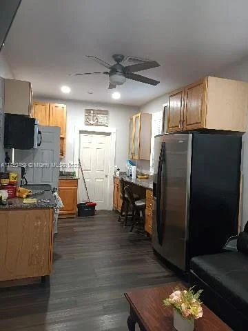 609 N M St, Lake Worth FL 33460