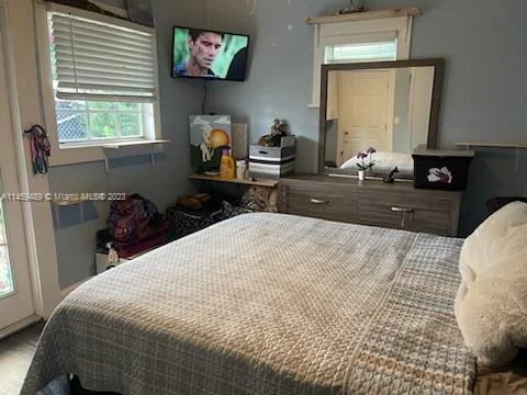 609 N M St, Lake Worth FL 33460