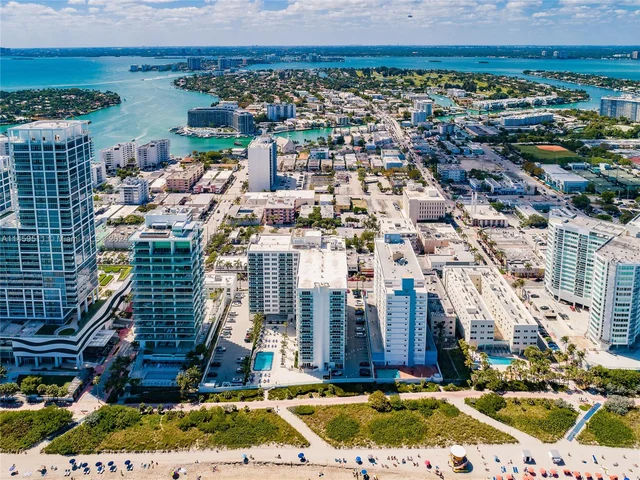 6917 Collins Ave # 408, Miami Beach FL 33141