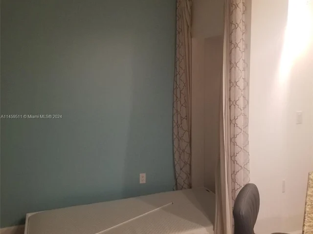 6917 Collins Ave # 408, Miami Beach FL 33141