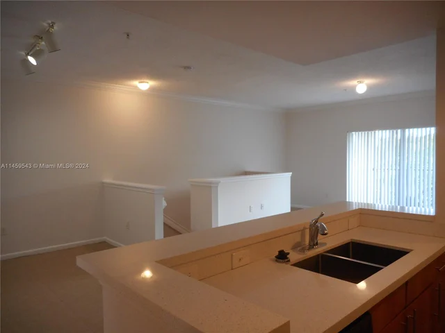 6020 W Sample Rd # 304, Coral Springs FL 33067