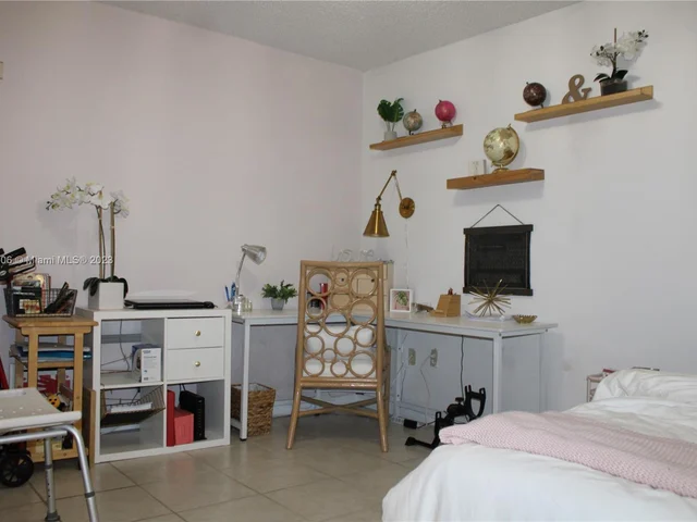 14201 SW 66th St # 408, Miami FL 33183