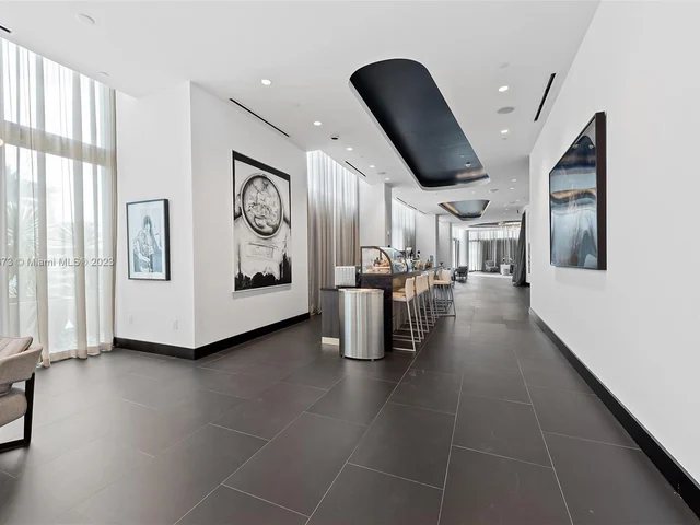 851 NE 1st Ave # 3508, Miami FL 33132