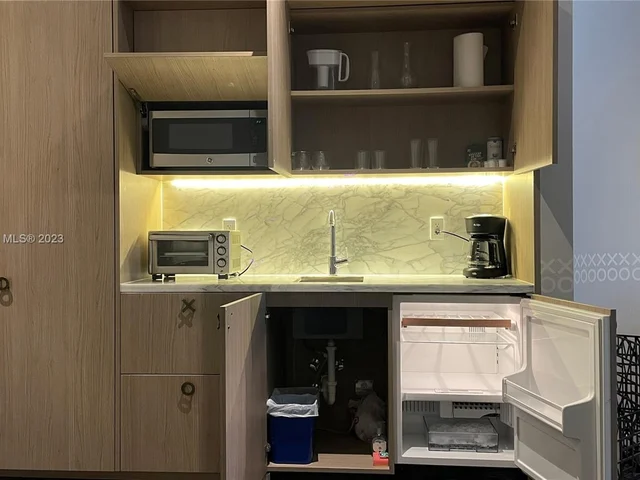 801 S Miami Ave # 509, Miami FL 33130