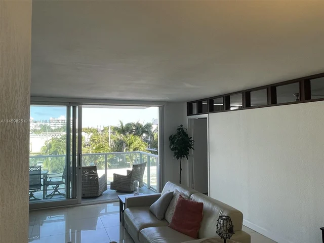 1000 West Ave # 330, Miami Beach FL 33139