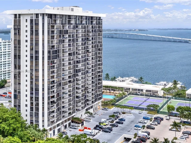 1901 Brickell Ave # B2208, Miami FL 33129