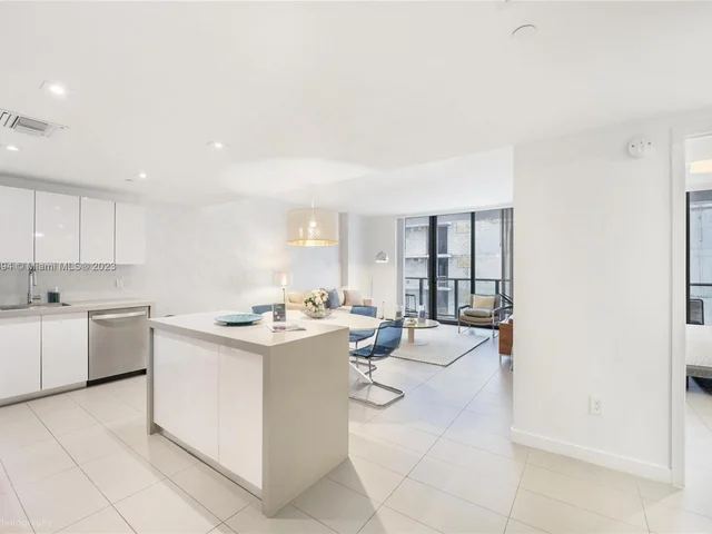 1600 NE 1st Ave # 2018, Miami FL 33132